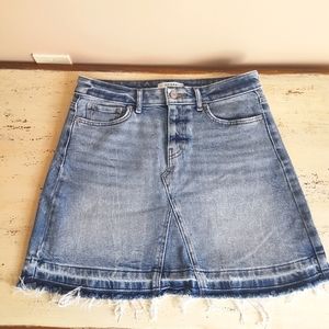 🦋Guess Los Angeles🦋 Jean Skirt